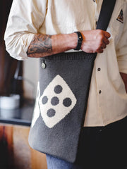 ニット ショルダーバッグ