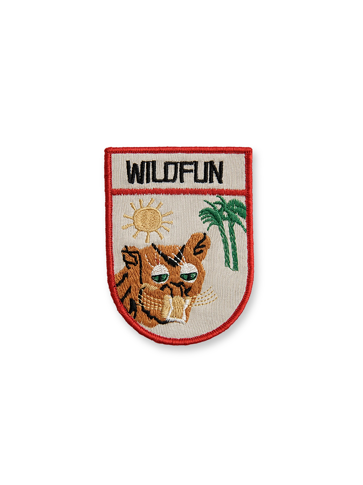 詳細画像：ベルクロの刺繍と洗い加工ディテール図