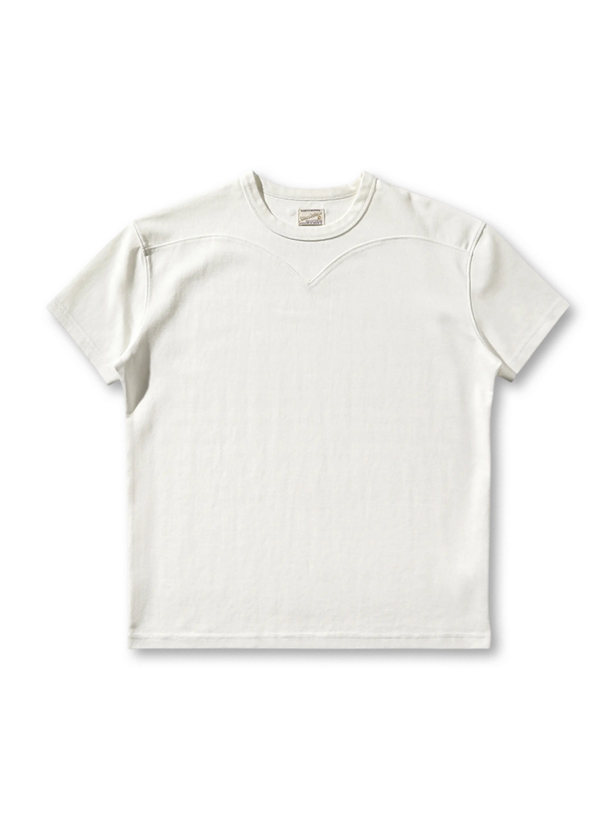 230g立体カットソー正面全体
