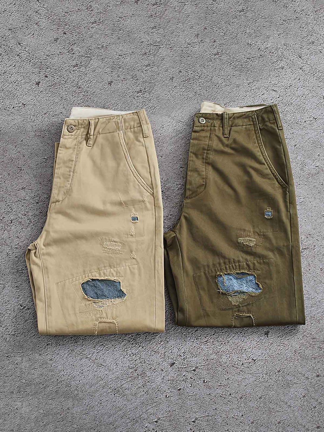 パッチワークデザインのワークパンツ、全綿素材でウォッシュ加工されたヴィンテージスタイル、ルーズフィットのストレートカット。