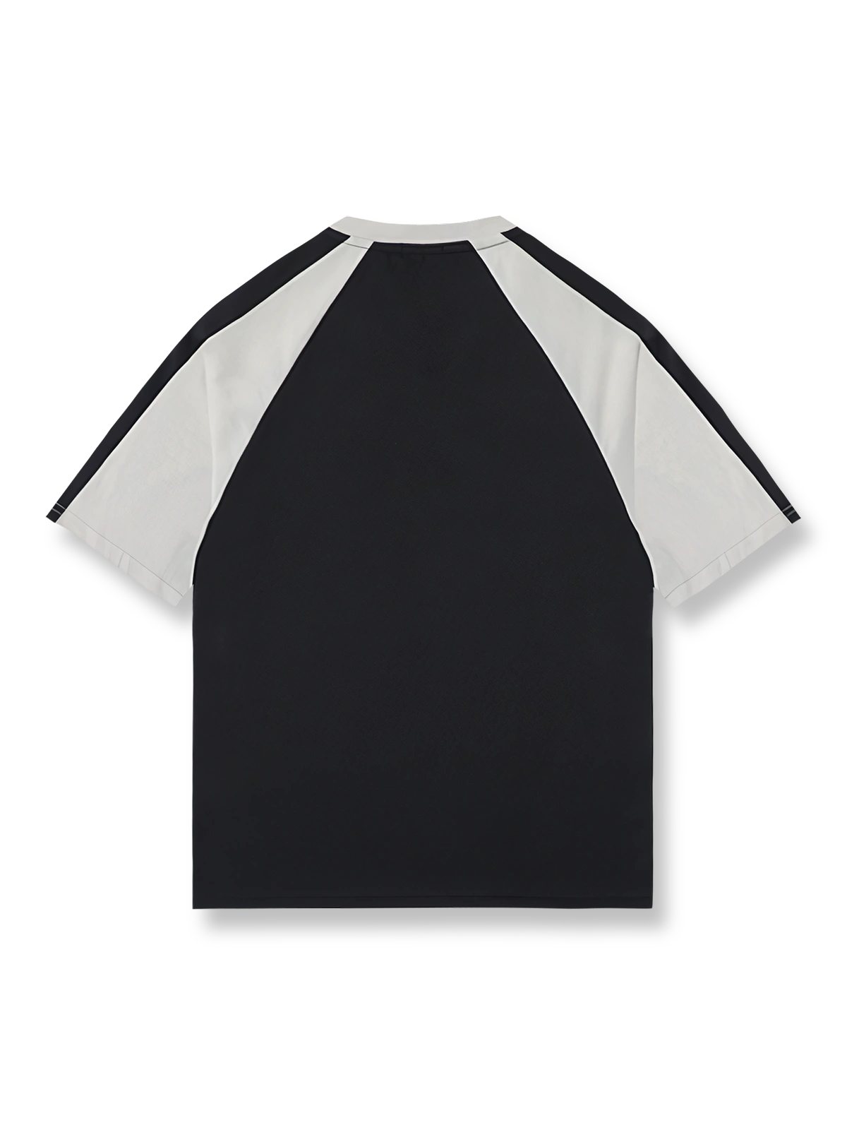 バイカラーレタープリントクルーネックショートスリーブTシャツの正面画像