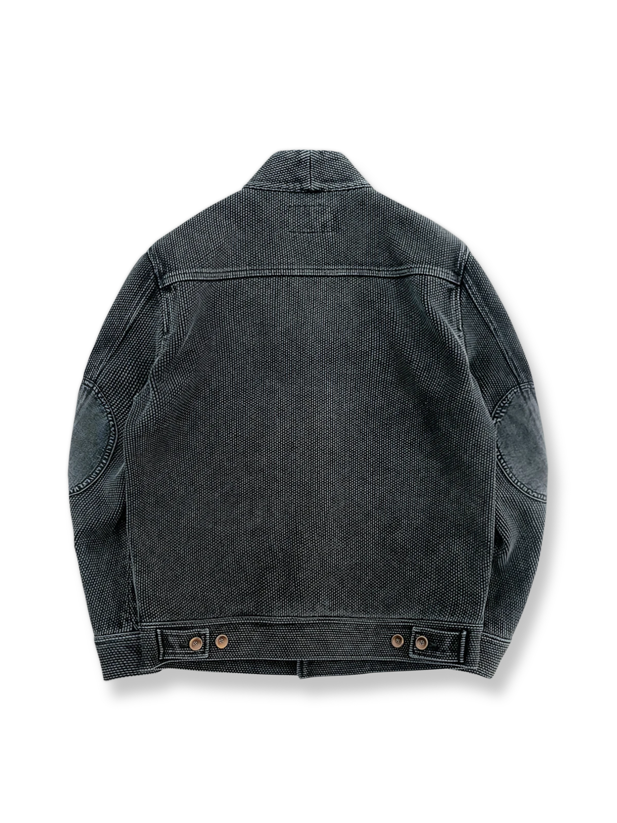 製品画像: 硫化染め刺子織り素材を使用した剣道着風デザインのはんてん全体写真。ヴィンテージ感と伝統の趣が特徴的な一着。
詳細画像: 硫化染めの深みある刺子織り生地と天然本牛角ボタンのクラフト感を引き立てたディテール写真。伝統と高級感を表現。