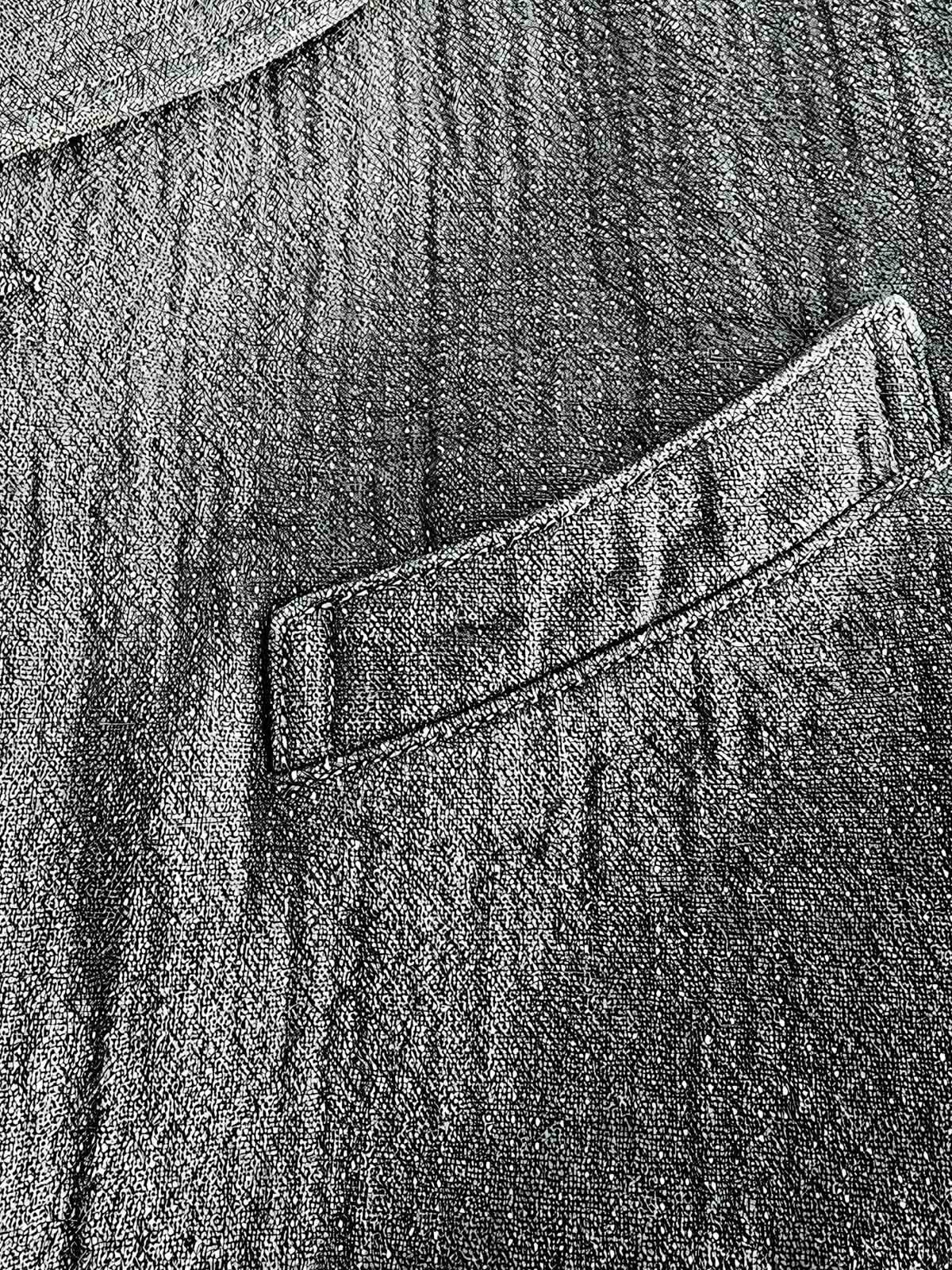 ビンテージスーツジャケットの精巧なボタンと内衬のクローズアップ。