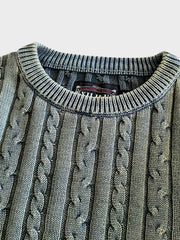 ケーブル編みと植物染めのディテール画像