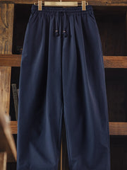 シャンタン素材のバルーンパンツ、ウエストドローコード付き