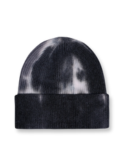 手作業によるタイダイ染めが施されたツバなしニットキャップ全体ビュー