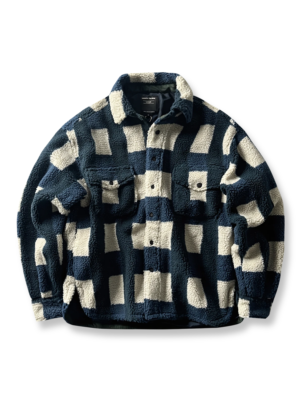 製品画像: ヴィンテージトライバルパターン シープボアシャツの正面画像、トライバルパターンが際立つデザイン。
詳細画像: シープボア素材とトライバルパターンのディテール画像、ヴィンテージ感を強調。