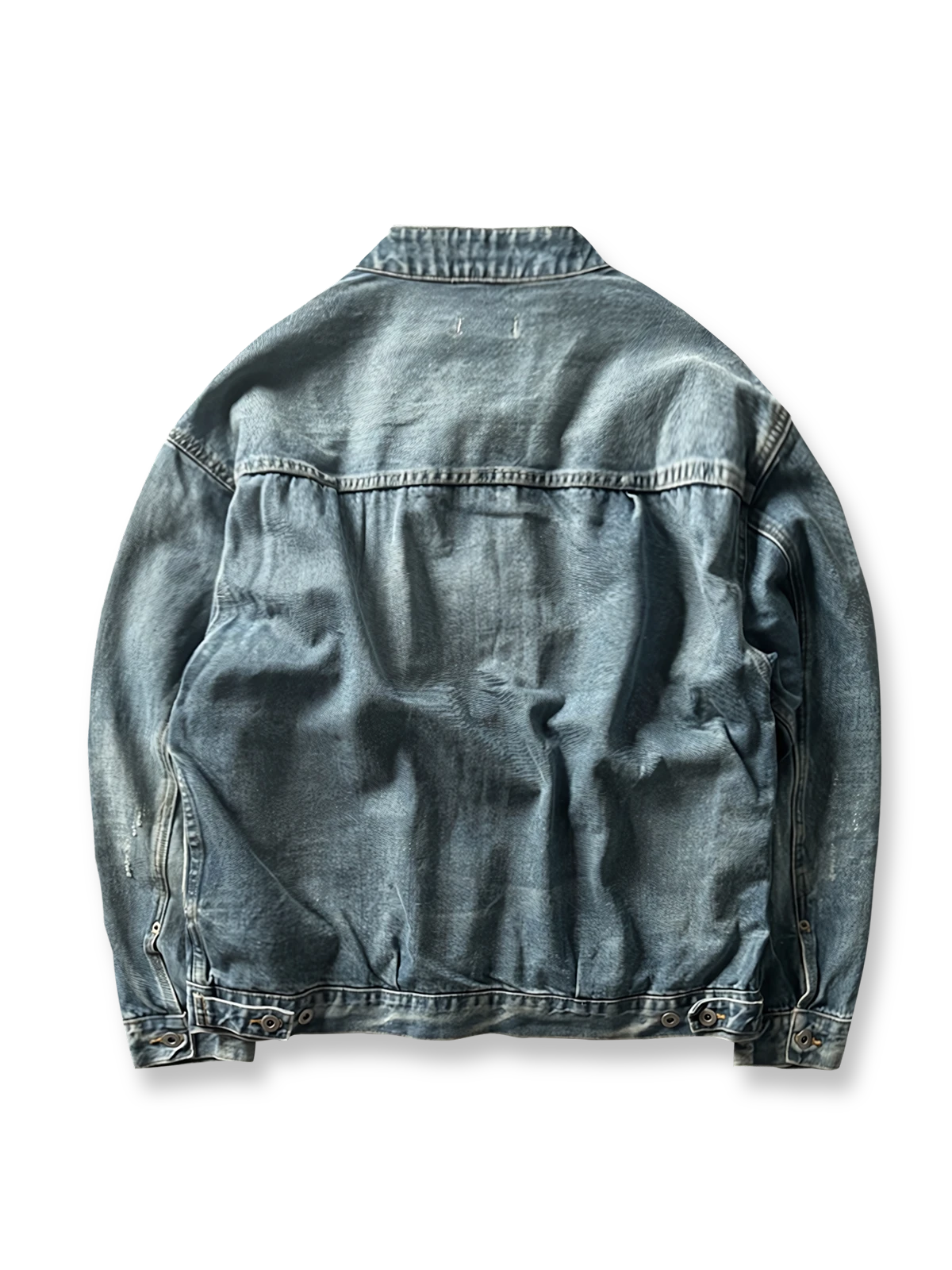 製品画像: チャイニーズボタンヴィンテージデニムジャケットの正面画像、東洋と西洋のデザインが融合したユニークなスタイル。
詳細画像: チャイニーズボタンとウォッシュ加工のディテール画像、質感を際立たせる。