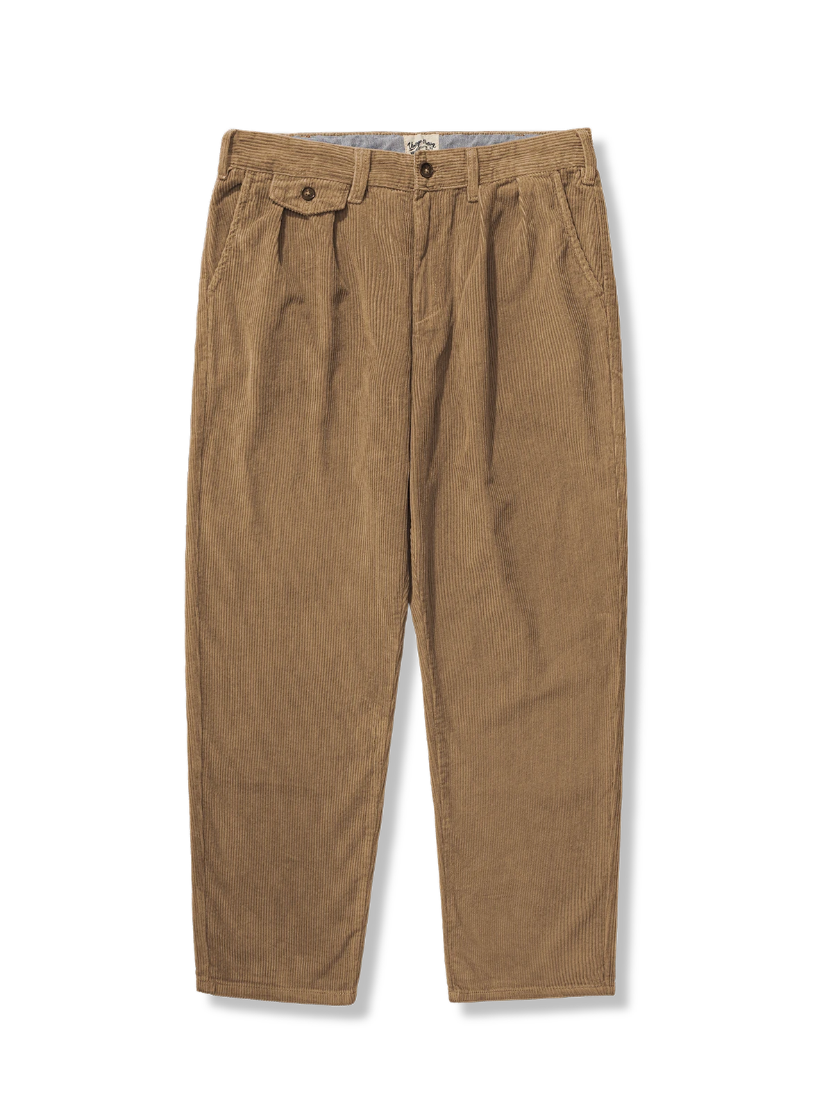 クラシックなデザインのコーデュロイワイドパンツ