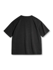 迫力あるレスリングムーブにインスパイアされたグラフィックプリントTシャツ