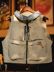 フード付き ナイロンベスト