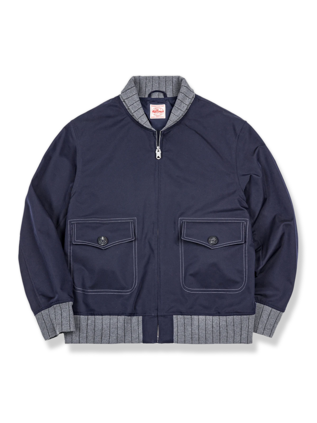 リブニット袖口と裾、大型ポケット付きのダークトーンA-1フライトジャケット