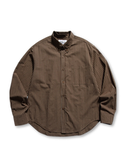 100%コットン製、太めストライプ柄のアメリカンレトロ長袖シャツ。軽やかな着心地。