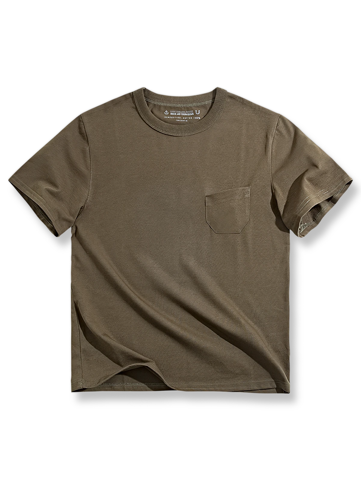 トリプルステッチとポケットが特徴のアメリカンスタイル密紡綿コットンTシャツ