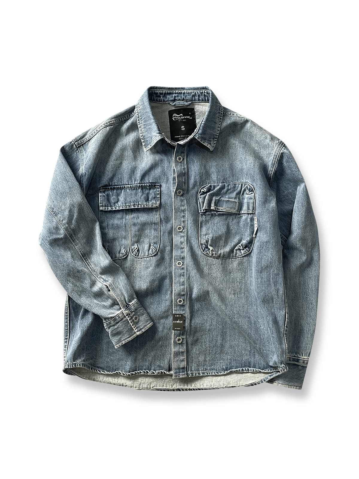 ダブルポケットとウォッシュ加工が映えるアメリカンヴィンテージデニムシャツ