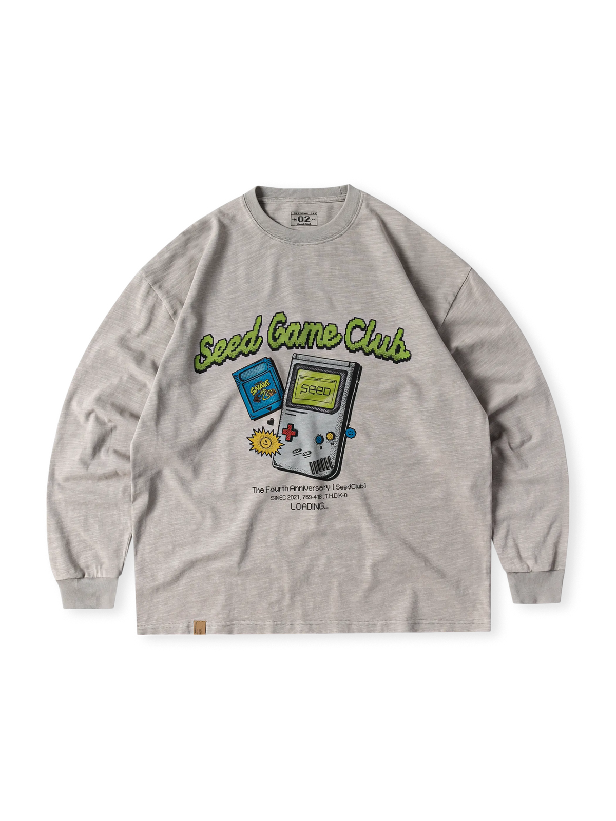 古布機織りテクスチャーとヘビのゲームモチーフが特徴の長袖Tシャツ。厚手リブ付き。