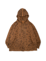 ヴィクトリア時代の銅版挿絵を再現したデジタルプリントフーディ。高重量コットン生地と牛角ボタンが特徴