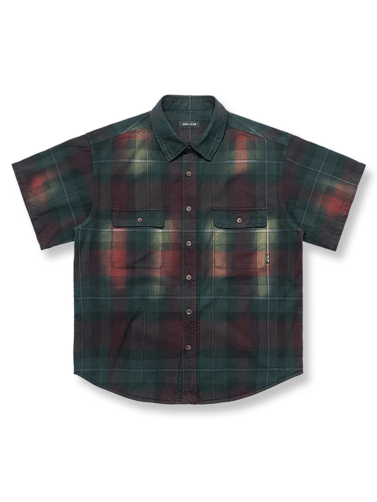 アスート染めとタイダイウォッシュを施した格子柄半袖シャツ。