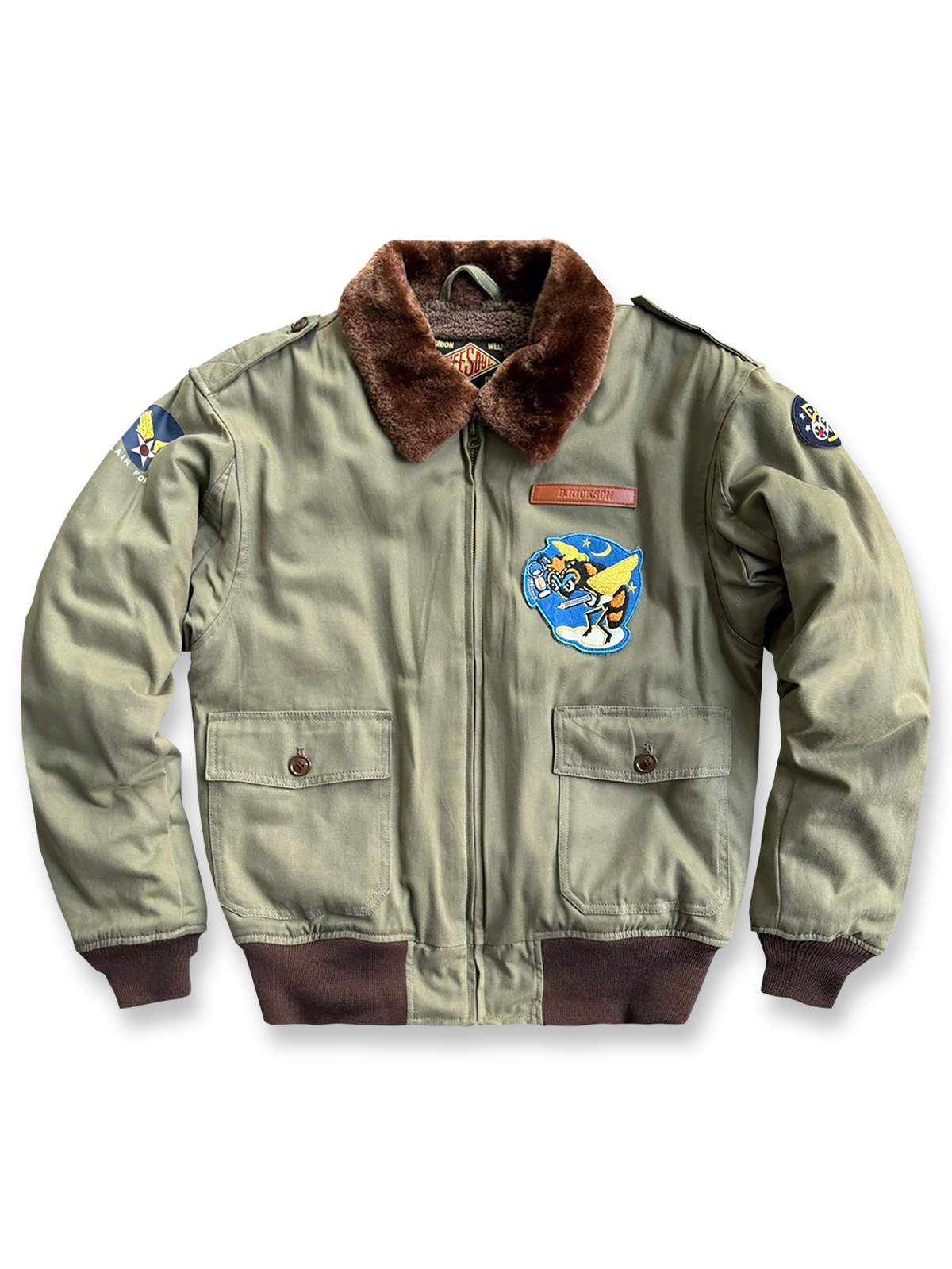 ウールライニングとコットンシェル＆Conmarジッパーが特徴のB-10フライトジャケット。