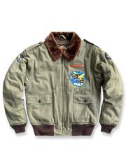 ウールライニングとコットンシェル＆Conmarジッパーが特徴のB-10フライトジャケット。