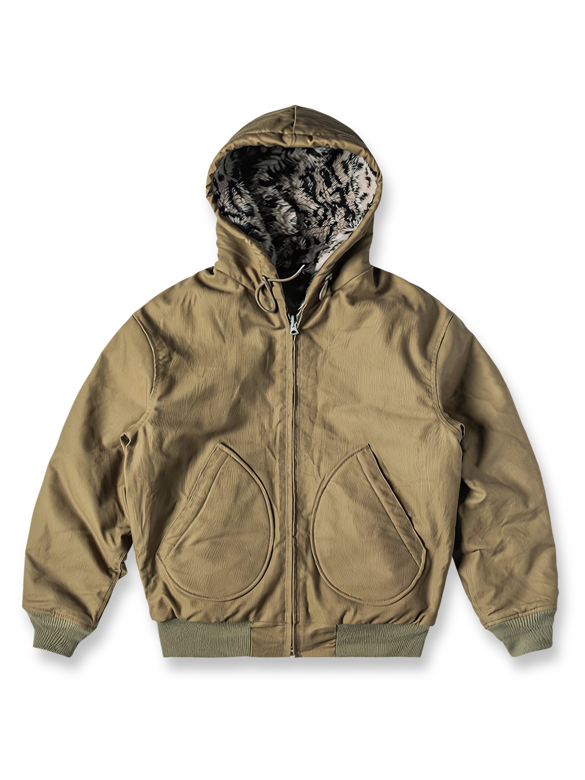 B-10リバーシブルデッキジャケットの全体正面画像、カーキ外層とレオパード柄内側のディテール。