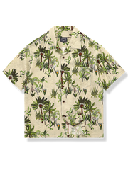 オオギバショウ柄を全身にあしらったインクジェットプリントのアロハシャツ。