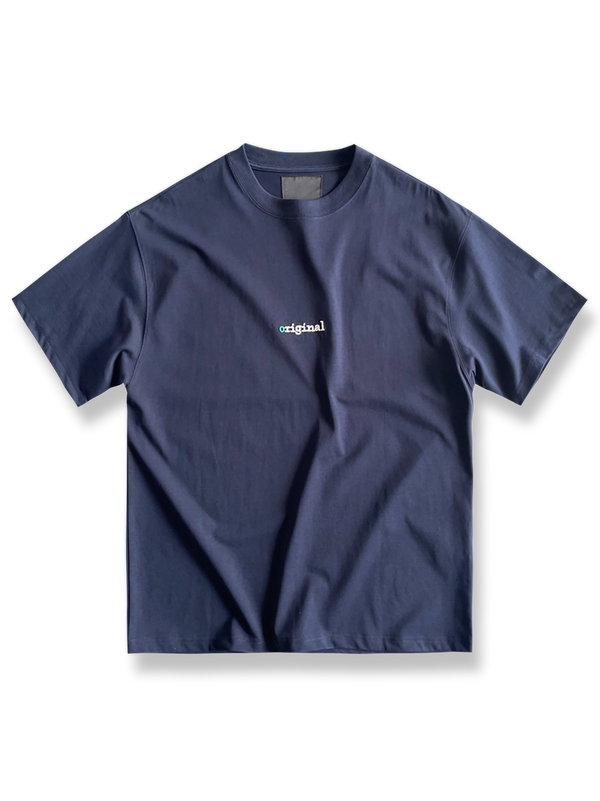 シンプルな英字プリント入りのベーシッククラシックプリント半袖Tシャツ