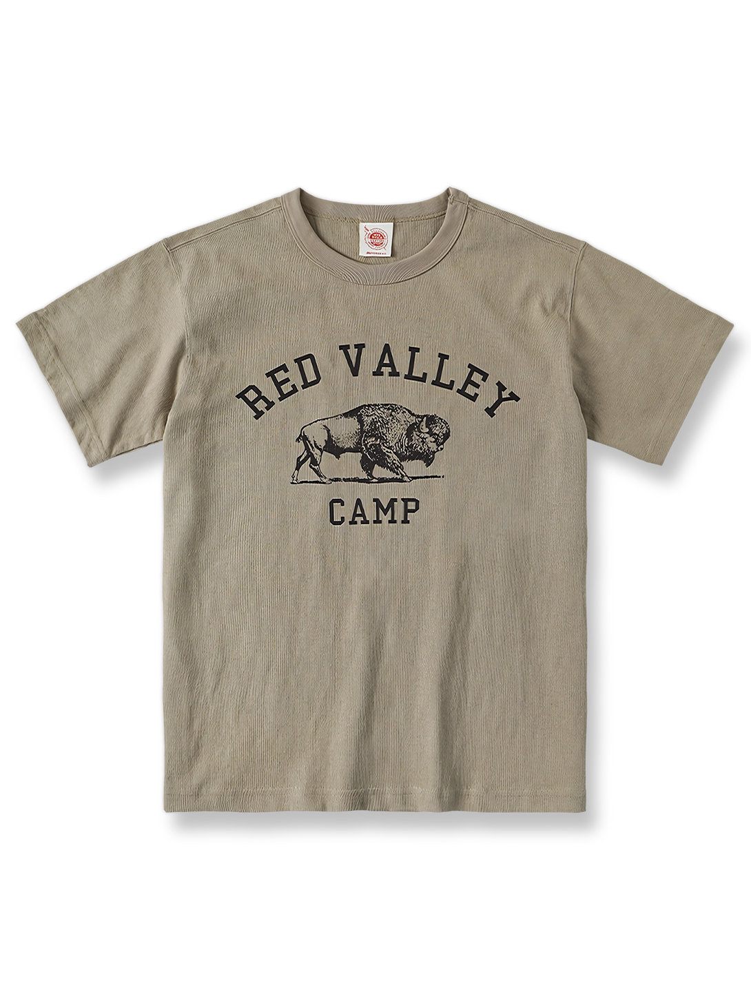 バイソンの図柄と「RED VALLEY CAMP」ロゴが施されたヴィンテージ風ヘビーウェイトコットンTシャツ