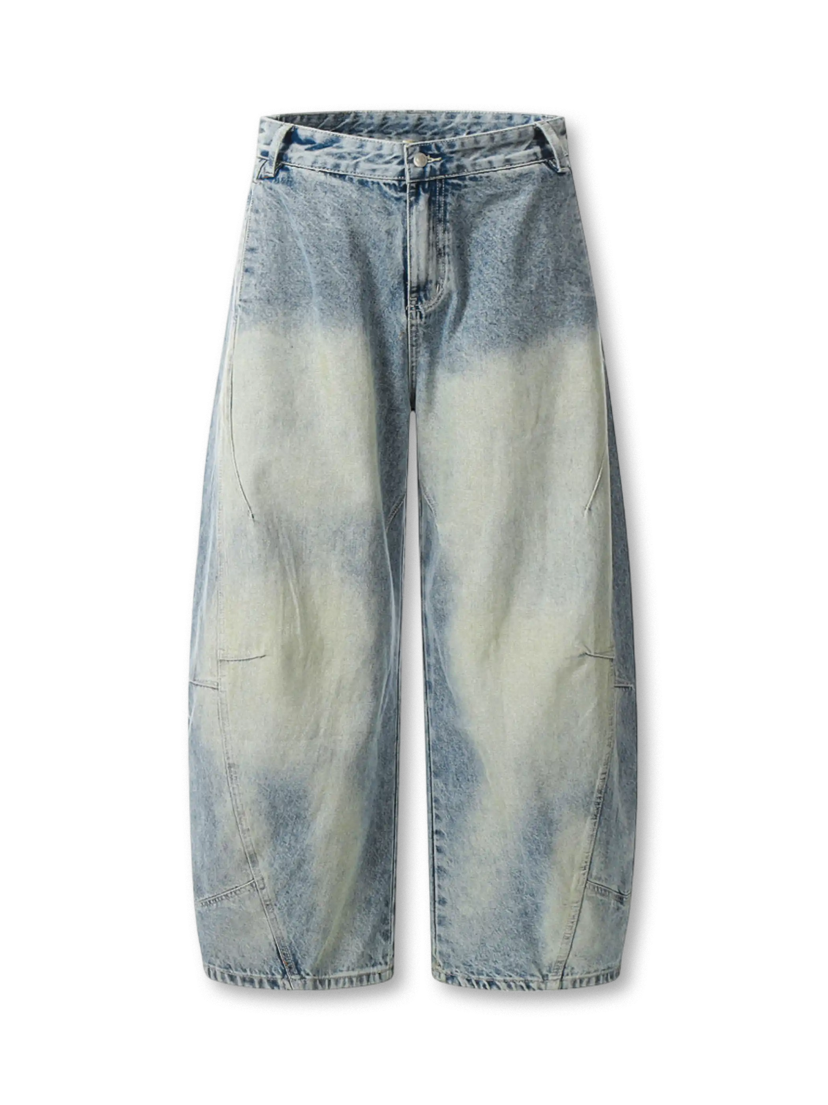 ワイドレッグとフェードブリーチ加工を強調したブリーチドバギーデニムパンツの全身ビュー。