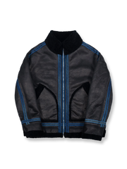 植物藍染めパッチワークとムートンが特徴の厚手シアリングジャケット。