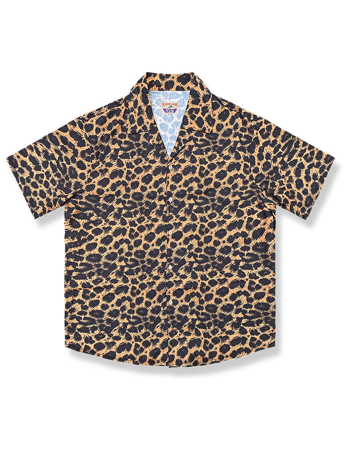 ブラウンレオパード柄とキューバ襟が特徴のルーズフィット混紡素材アロハシャツ