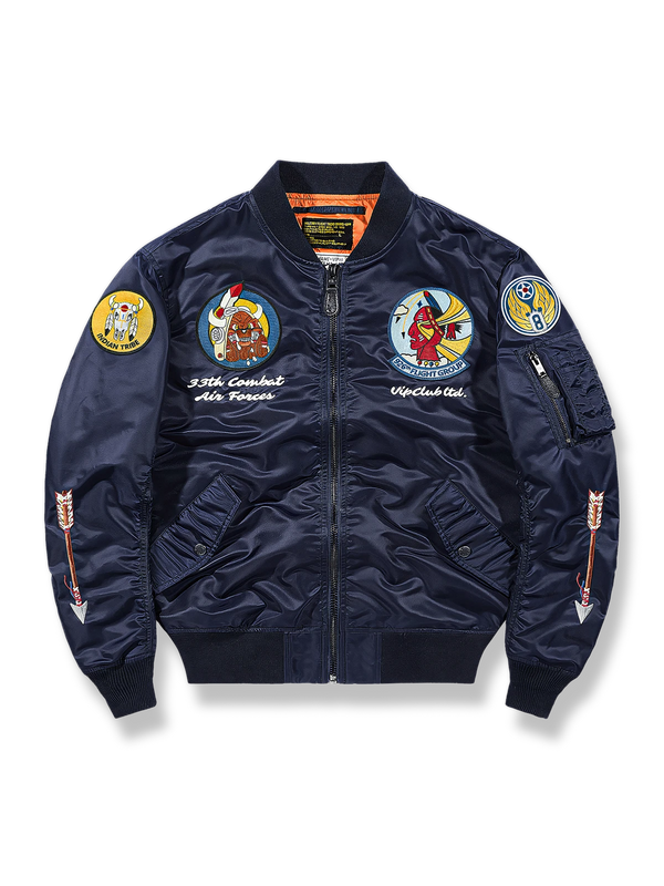 20世紀中頃の米軍パイロット制服をイメージした多色刺繍入りナイロンジャケット。