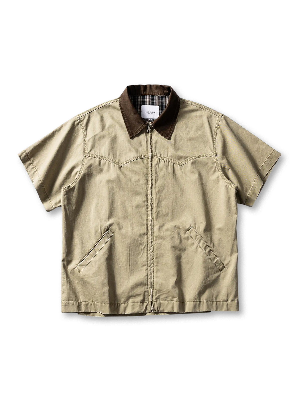 ワイドシルエットとダブルジップが特徴のデトロイトヴィンテージワークシャツ