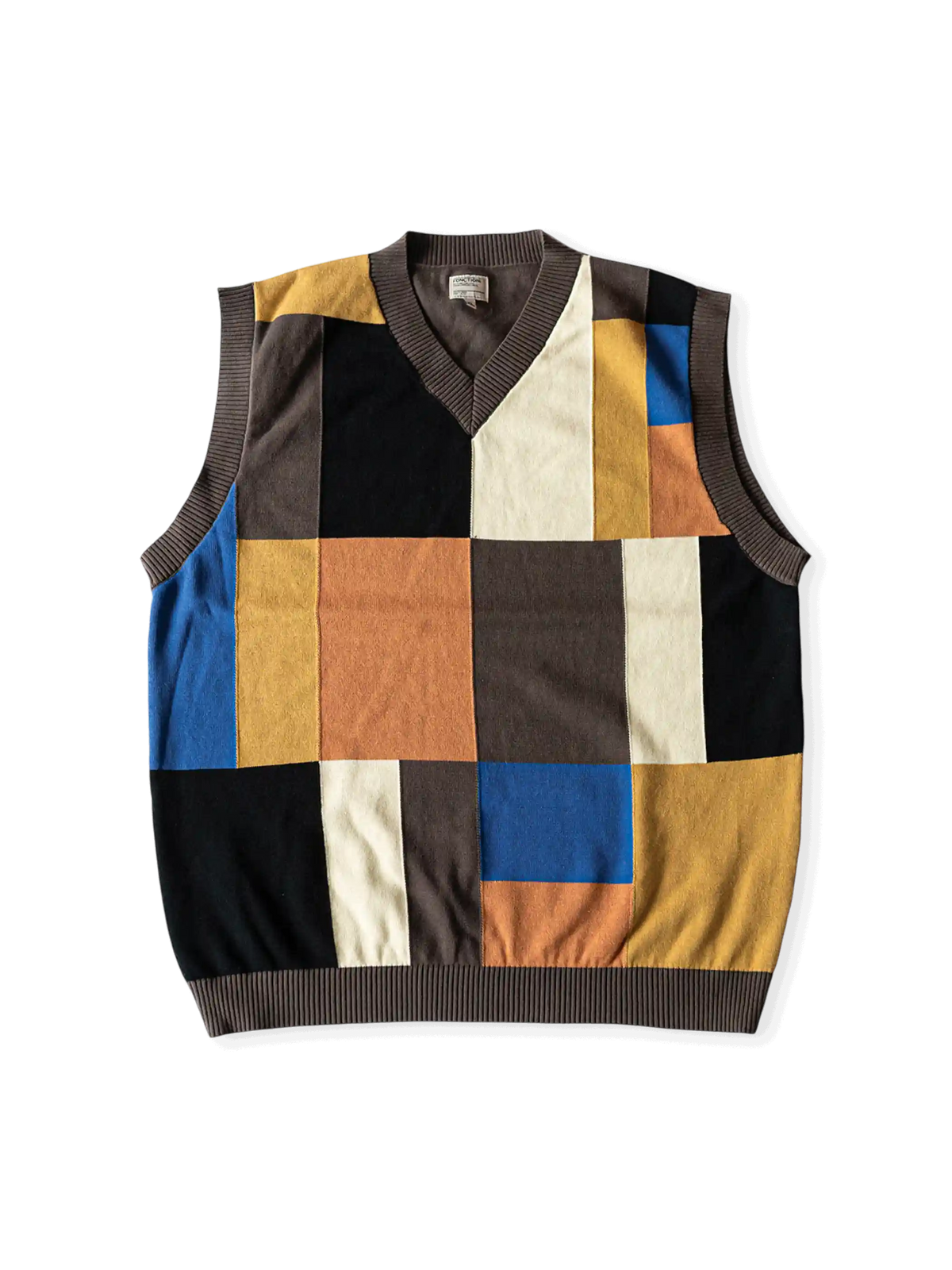 100%高捻綿糸使用、七色ブロックパッチのチェッカーボードデザインニットベスト。ルーズフィットボックスシルエット。