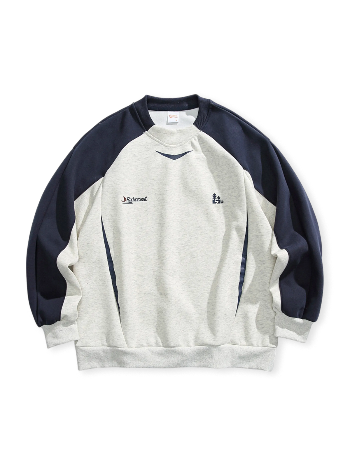 20世紀中期アメリカンワークウェア風のカラーブロックスウェット。スポーティな肩・袖デザインが特徴。
