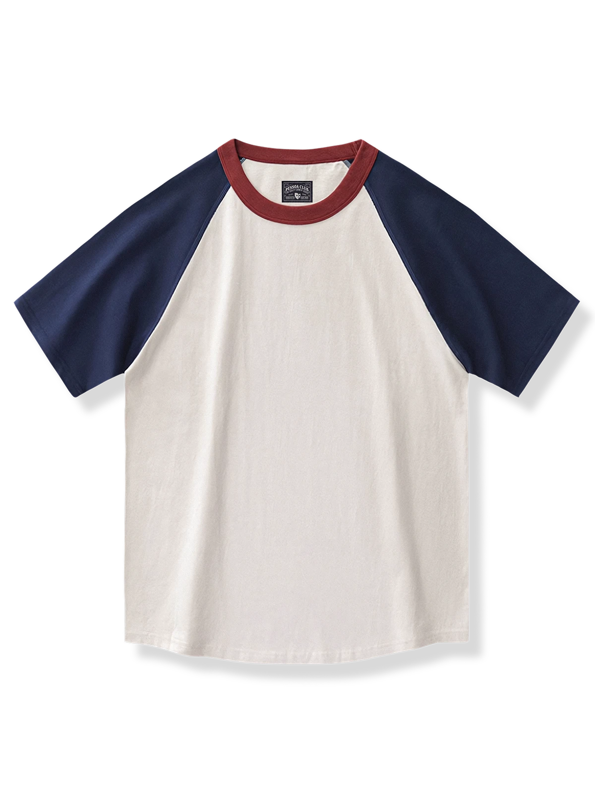 カラーブロックのラグランスリーブTシャツ。