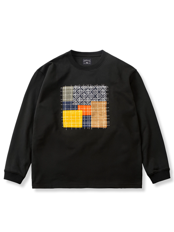 カラーブロックと刺し子刺繍を施した長袖Tシャツ。
