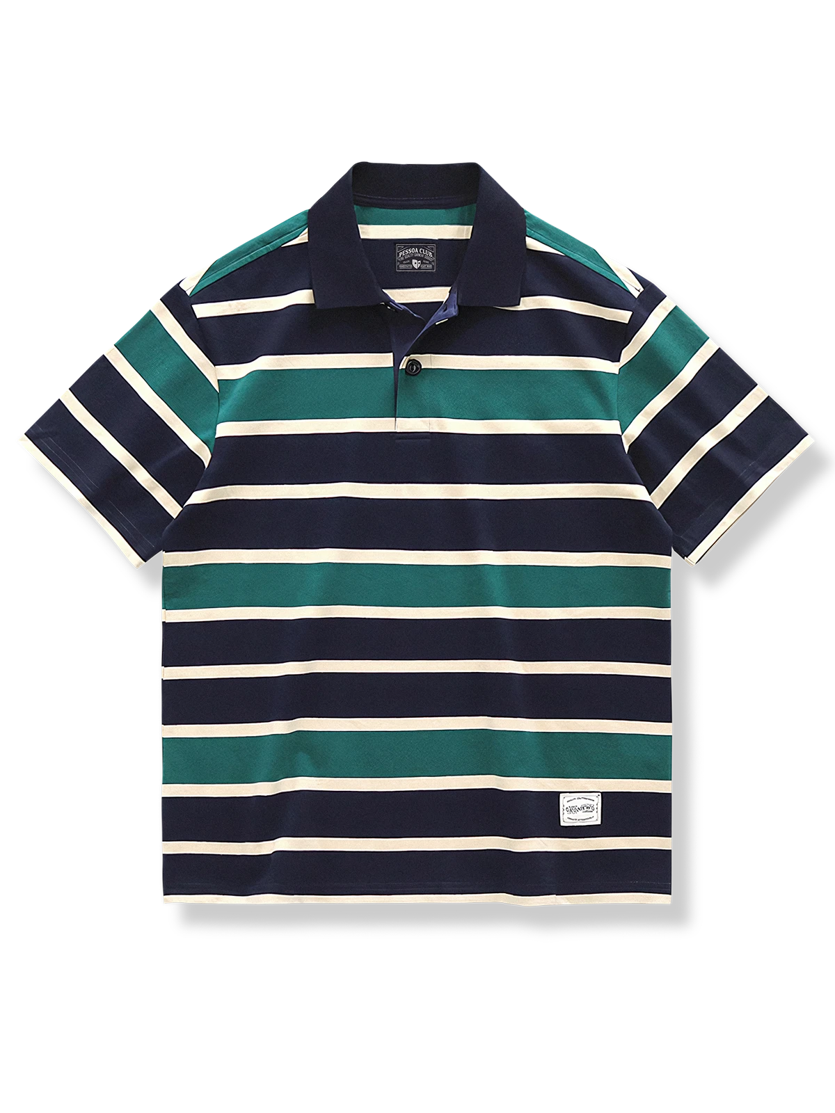 瞳猫ボタンとブランドタグをあしらったコットンシャツ。