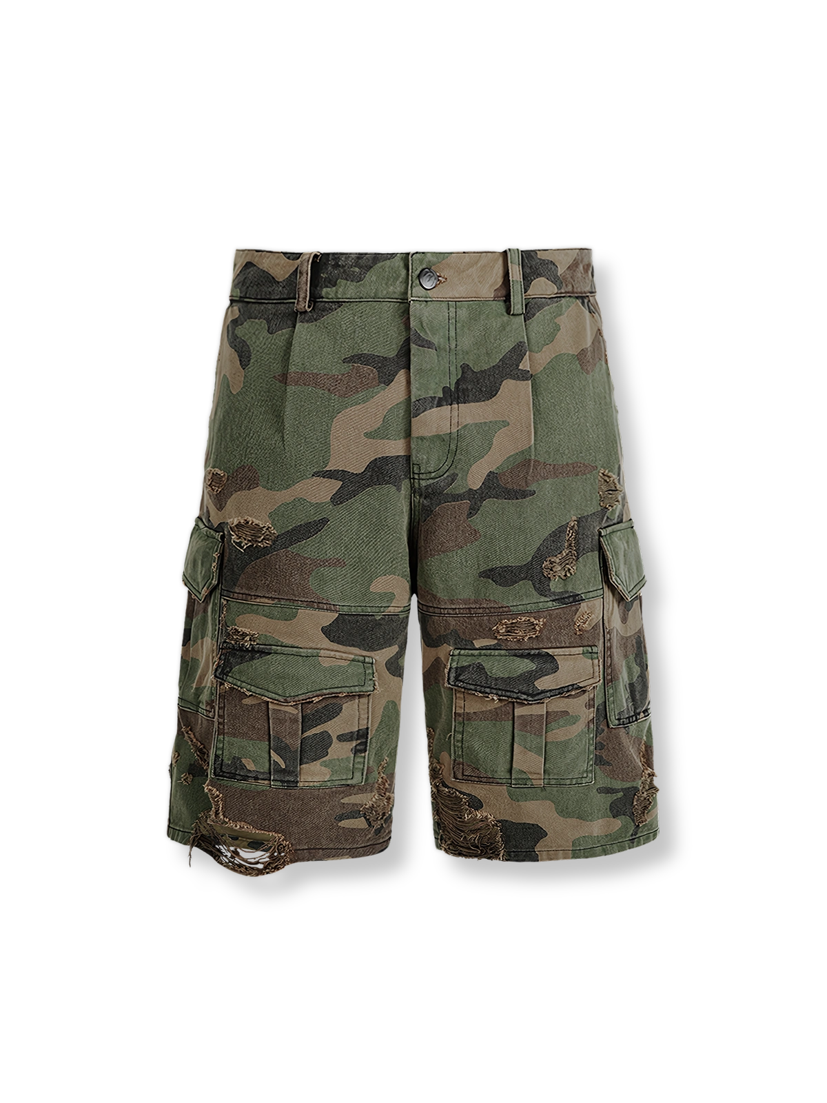 ダメージ加工が施された迷彩柄のクロップドショーツ