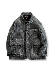 刺し子生地に抜染加工を施し、牛角ボタンが映えるヴィンテージワークジャケット