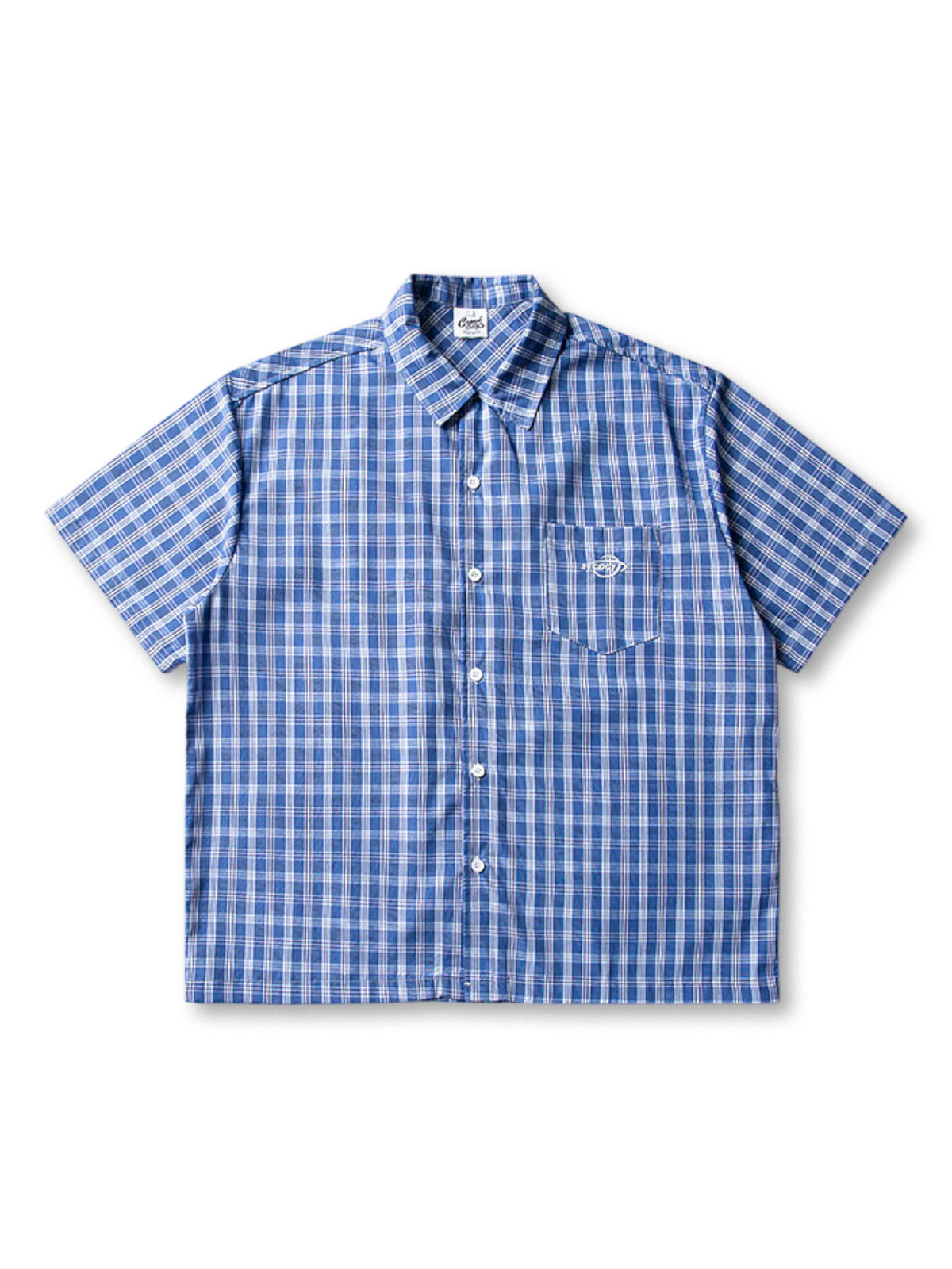 刺繍ポケットと五分袖が特徴のチェック柄シャツ