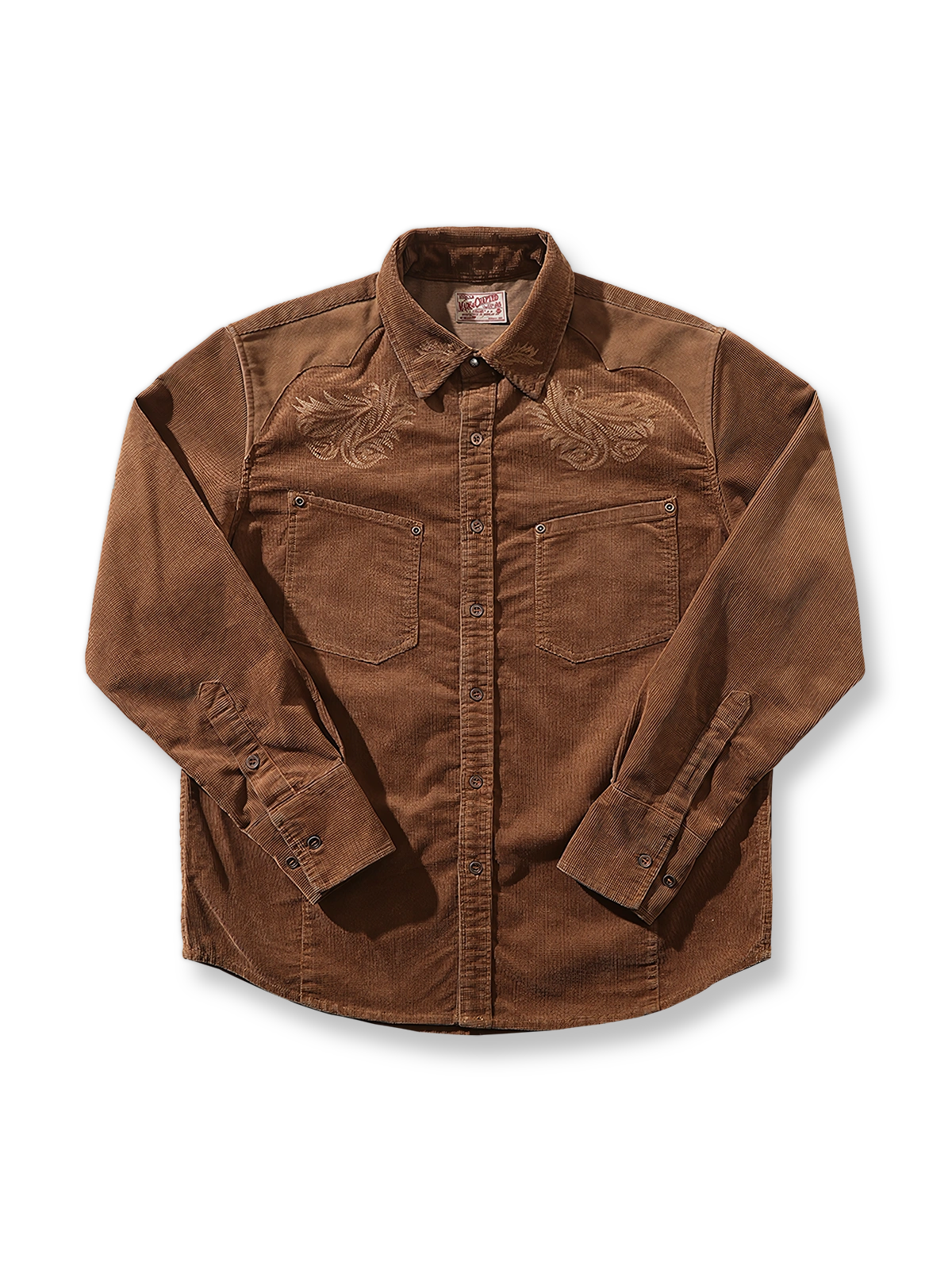 唐草刺繍とスエードパッチが映えるコーデュロイのウェスタンシャツ