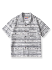 民族風ストライプ柄と開襟デザインが特徴のハワイアン半袖シャツ