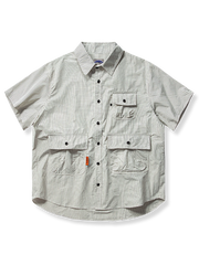 フラップポケット付きチェック柄半袖シャツ、都会的なカジュアルデザイン、快適な綿素材