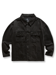 フラップ付きポケットワークジャケットの全体正面画像、胸ポケットとヴィンテージ調メタルボタンのディテール。