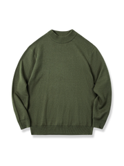 4色展開のハーフタートルネックニットセーター。