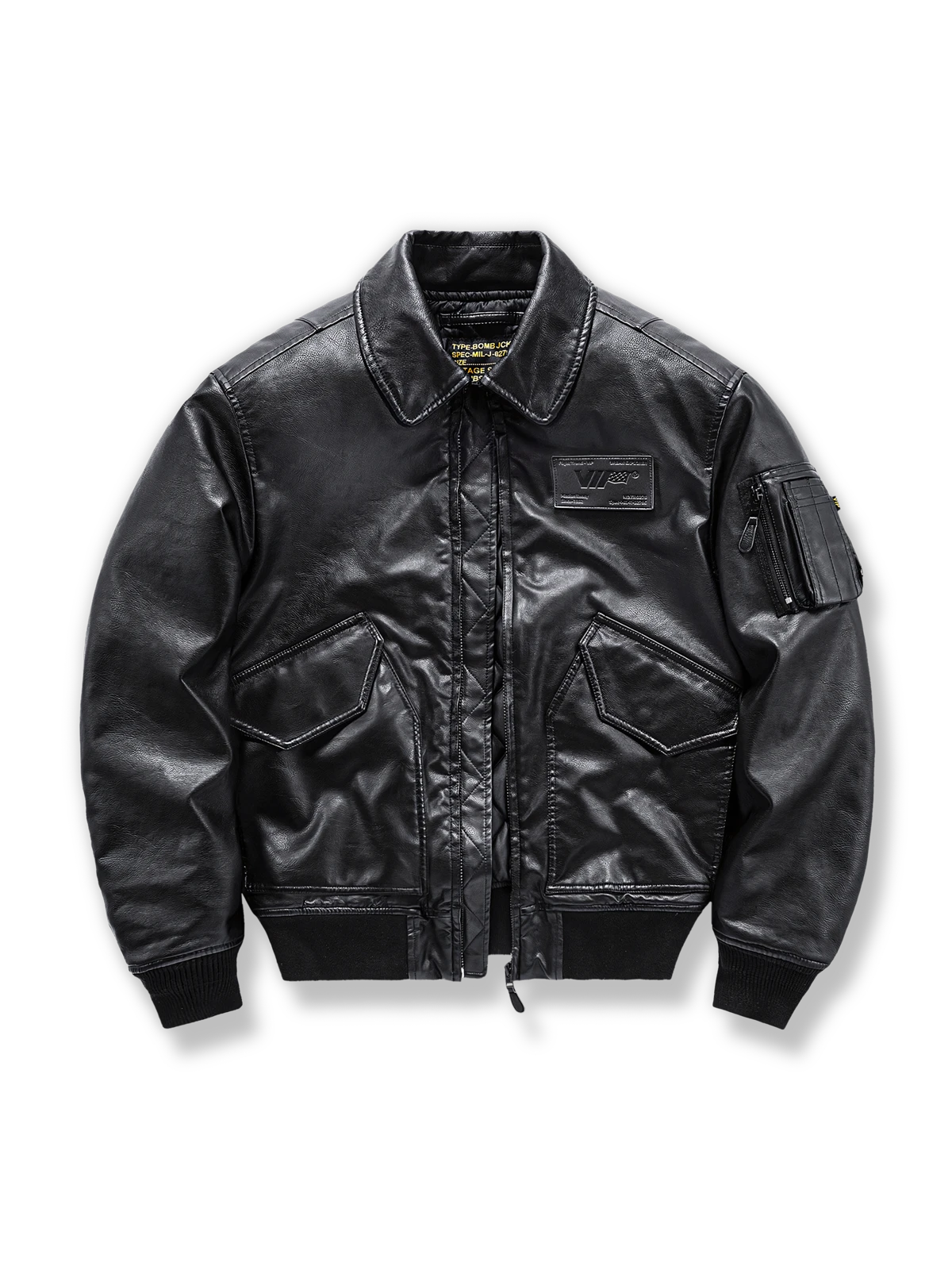 防風・防水性レザーとミリタリーバッジ付きフライトジャケット