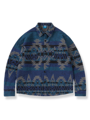 北欧デザインの幾何学模様ウールシャツ