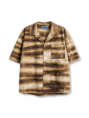 ブラウンからベージュへの植物染めグラデーションが映えるキューバカラーシャツ