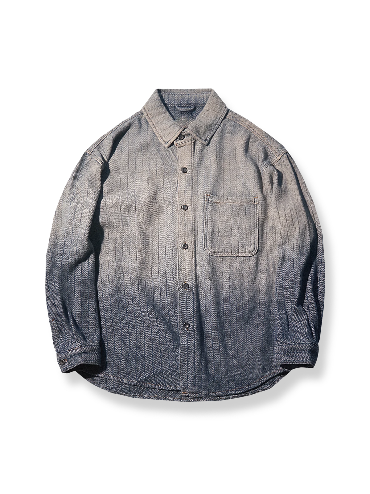 グラデーションカラーの細ストライプシャツ